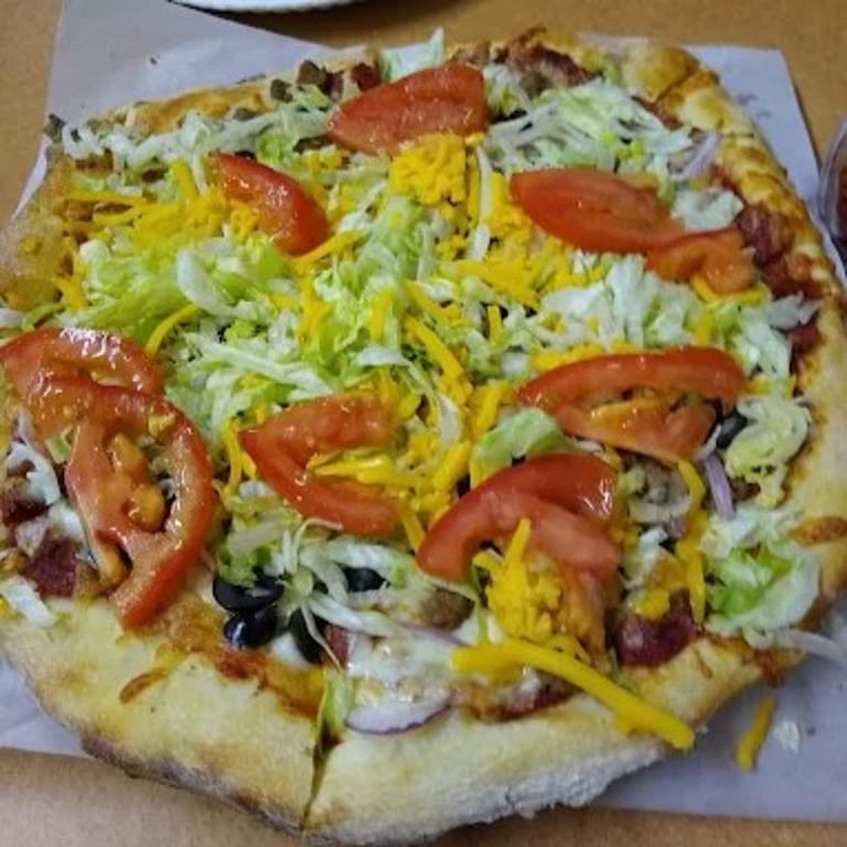 Taco Pizza: A Fusion Delight