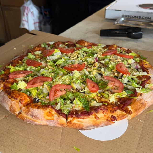 Taco Pizza (Medium).