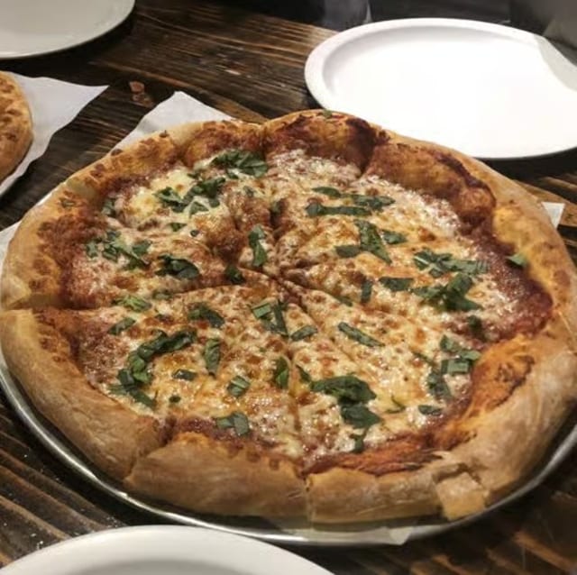 Margherita Pizza (XL).